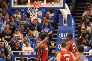 Orlando Magic 17 Ekim 2018 'de Orlando Florida' daki Amway Center 'da Miami Heat' i sunar..  