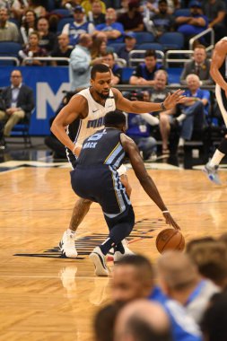 Orlando Magic 10 Ekim 2018 tarihinde Orlando Florda 'daki Amway Center' da Memphis Grizzilies 'e ev sahipliği yaptı..  
