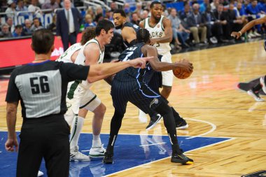 Orlando Magic, Orlando, Florida, ABD 'deki Amway Center' da Milwaukee Bucks 'a ev sahipliği yapıyor. 1 Kasım 2019.  