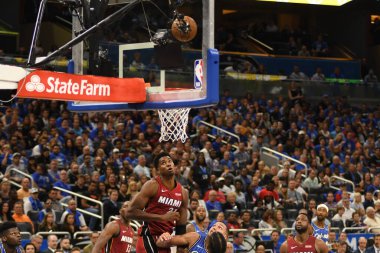 Orlando Magic 17 Ekim 2018 'de Orlando Florida' daki Amway Center 'da Miami Heat' i sunar..