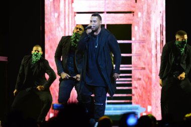 Baba Yankee ve Don Omar 7 Ağustos 2016 'da Orlando Florida' daki Amway Center 'da konser verdiler..  