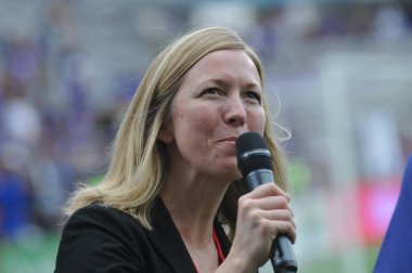 Orlando Pride 22 Nisan 2017 'de Orlando City Stadyumu' nda Washington Spirit 'e ev sahipliği yaptı.. 