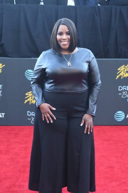 Kırmızı Halı Fotoğrafları 29 Mart 2019 Cumartesi günü Las Vegas 'taki Orleans Resort' ta düzenlenen 34. Yıldız Ödülleri sırasında çekildi.