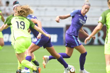 Orlando Pride 21 Temmuz 2018 'de Orlando Florida' daki Exploria Stadyumu 'nda Seattle Reign FC' ye ev sahipliği yapmaktadır. Fotoğraf: Marty Jean-Louis