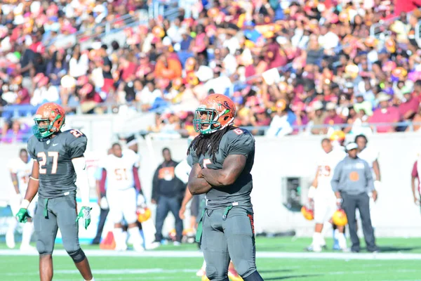 Florida Rattlers Face Bethune Cookman Wildcats Durig Florida Classics Camping — стоковое фото