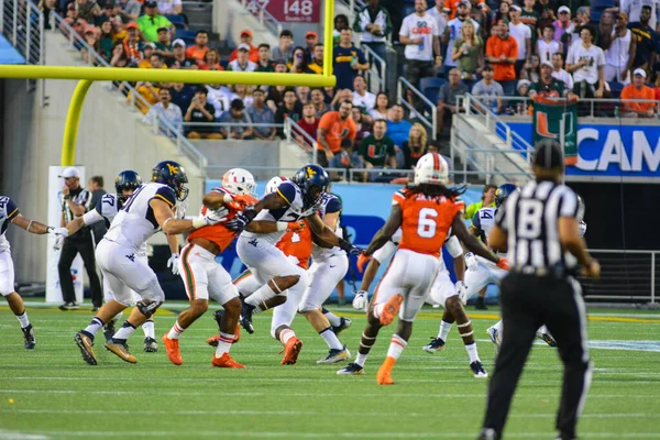 West Virginia Mountaineers Worden Geconfronteerd Met Miami Hurricanes Tijdens 71E — Stockfoto