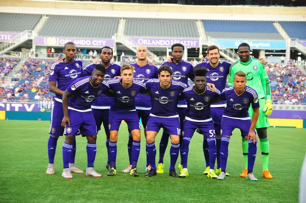 Orlando City SC, 15 Temmuz 2015 tarihinde Orlando Florida 'daki Kamp Dünyası Stadyumu' nda West Bromwich Albion 'a ev sahipliği yaptı..