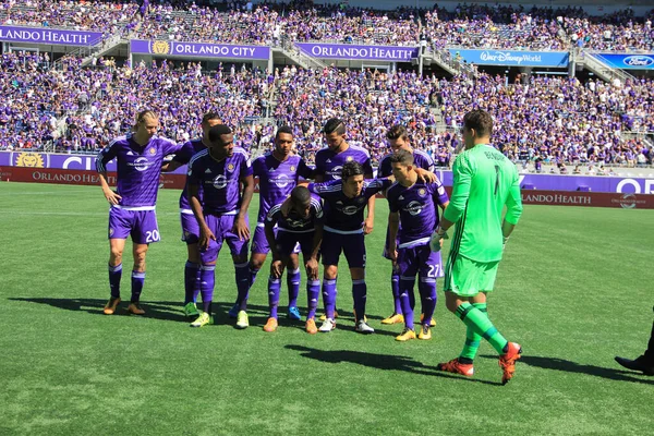 Orlando City SC, 6 Mart 2016 tarihinde Orlando Florida 'daki Citrus Bowl' da Real Salt Lake 'e ev sahipliği yaptı..