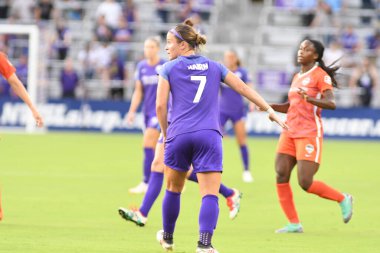 Orlando Pride 28 Haziran 2018 'de Orlando City Stadyumu' nda Houston Dash 'e ev sahipliği yaptı..  