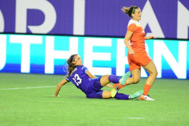 Orlando Pride sunucusu Houston Dash 23 Haziran 2016 'da Orlando Florida' daki Dünya Kampı Stadyumu 'nda..