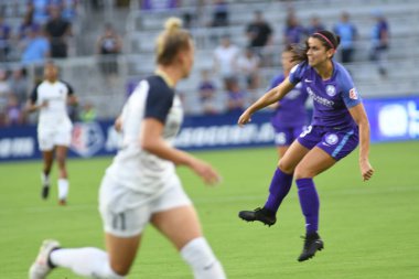 Orlando Pride, 23 Mayıs 2018 'de Orlando Florida' daki Exploria Stadyumu 'nda Kuzey Carolina Cesareti' ne ev sahipliği yapmaktadır..  