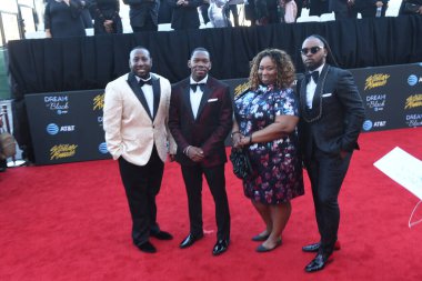 Kırmızı Halı Fotoğrafları 29 Mart 2019 Cumartesi günü Las Vegas 'taki Orleans Resort' ta düzenlenen 34. Yıldız Ödülleri sırasında çekildi.