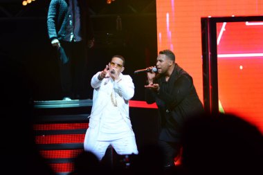 Baba Yankee ve Don Omar 7 Ağustos 2016 'da Orlando Florida' daki Amway Center 'da konser verdiler.. 