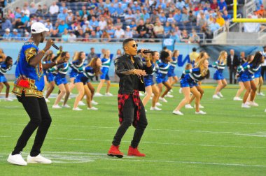 Kuzey Carolina 29 Aralık 2015 tarihinde Orlando Florida 'daki Kamp Dünya Stadyumu' nda oynanan Russell Atletizm Kupası 'nda Baylor ile karşılaşacak..