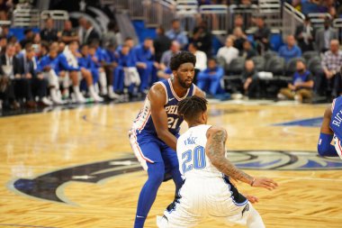 Orlando Magic 13 Ekim 2019 'da Florida, Orlando' daki Amway Center 'da Philadelphia 76ers' a ev sahipliği yaptı..