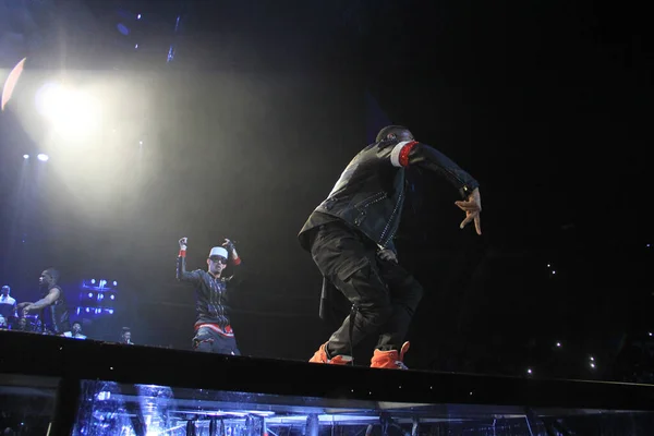 Singer Usher Treedt Het Amway Center Orlando Florida December 2015 — Stockfoto