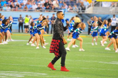 Kuzey Carolina 29 Aralık 2015 tarihinde Orlando Florida 'daki Kamp Dünya Stadyumu' nda oynanan Russell Atletizm Kupası 'nda Baylor ile karşılaşacak..