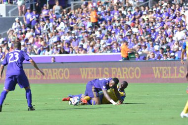 Orlando City 29 Nisan 2017 'de Orlando, Florida' daki Orlando City Stadyumu 'nda Colorado Rapids' e ev sahipliği yaptı.)