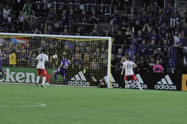 Orlando City 27 Eylül 2017 'de Orlando City Stadyumu' nda New England Devrimi 'ne ev sahipliği yaptı.. 
