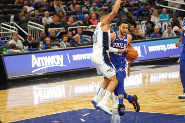 Orlando Magic 13 Ekim 2019 'da Florida, Orlando' daki Amway Center 'da Philadelphia 76ers' a ev sahipliği yaptı.. 