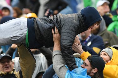 Notre Dame, 1 Ocak 2018 'de Orlando Florida' daki Dünya Kampı Stadyumu 'nda oynanan Citrus Bowl sırasında LSU ile karşılaşacak.