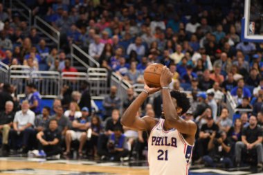 Orlando Magic, Philadelphia 76ers 'ı 14 Kasım 2018' de Orlando Florida 'daki Amway Center' da ağırlıyor..