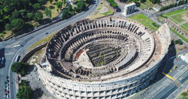 İtalya 'nın Roma' daki ünlü mezarının havadan görünüşü.. 