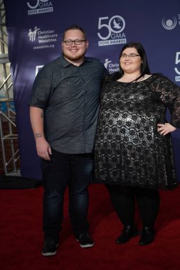 15 Ekim 2019 'da Nashville, Tennessee' deki Linbscome Üniversitesi 'nde verilen 50. GMA Dove Ödülleri sırasında kırmızı halı. 