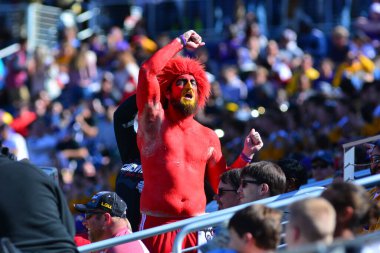 LSU, 31 Aralık 2016 tarihinde Orlando Florida 'daki Kamp Dünya Stadyumu' nda oynanan 71. Citrus Kupası 'nda Louisville ile karşılaşacak.. 