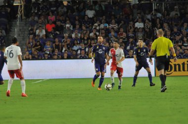 Orlando City 27 Eylül 2017 'de Orlando City Stadyumu' nda New England Devrimi 'ne ev sahipliği yaptı..  