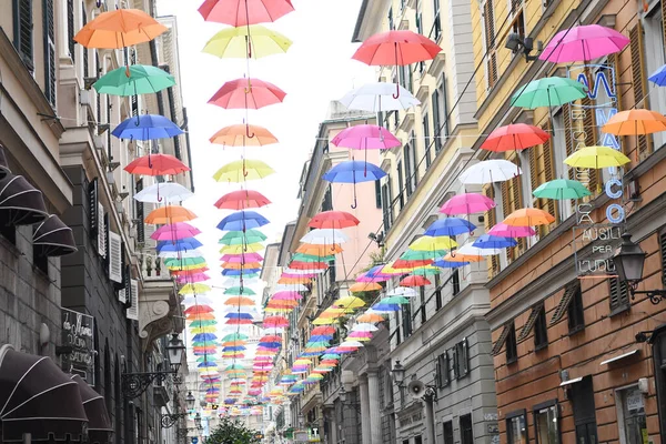 Färgglada Paraplyer Den Vackra Staden Genua Italy — Stockfoto