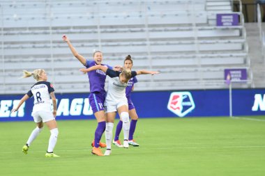 Orlando Pride, 23 Mayıs 2018 'de Orlando Florida' daki Exploria Stadyumu 'nda Kuzey Carolina Cesareti' ne ev sahipliği yapmaktadır..  