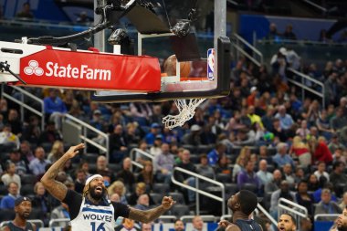 Orlando Magic 28 Şubat 2020 tarihinde Orlando Florida 'da Amway Center' da Minnesota Timberwolves 'a ev sahipliği yapar..  