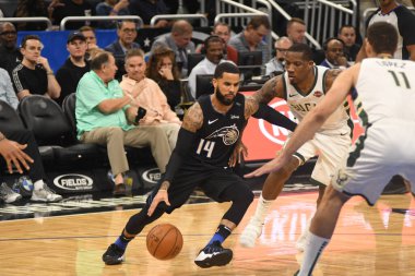 Orlando Magic, 19 Ocak 2019 Cumartesi günü Orlando Florida 'daki Amway Arena' da Milwaukee Doları 'na ev sahipliği yapıyor..