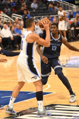 Orlando Magic 10 Ekim 2018 tarihinde Orlando Florda 'daki Amway Center' da Memphis Grizzilies 'e ev sahipliği yaptı..  