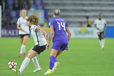 Orlando Pride 12 Ağustos 2017 'de Orlando City Stadyumu' nda New Jersey Sky Blue FC 'ye ev sahipliği yapmaktadır..  