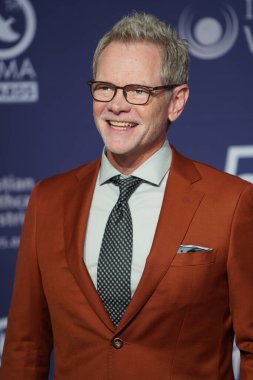 15 Ekim 2019 'da Nashville, Tennessee' deki Linbscome Üniversitesi 'nde verilen 50. GMA Dove Ödülleri sırasında kırmızı halı. 