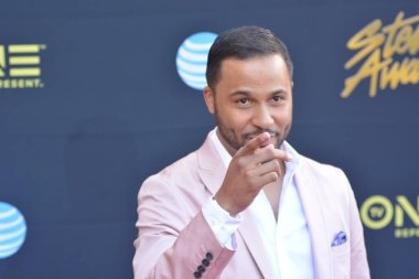 24 Mart 2018 Cumartesi günü Las Vegas 'taki Orleans Resort' ta düzenlenen 33. Yıldız Ödülleri Kırmızı Halı sırasında ünlüler.