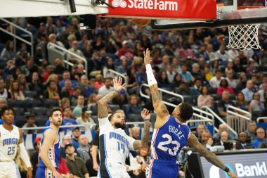 Orlando Magic 27 Aralık 2019 Cuma günü Orlando, Florida 'daki Amway Arena' da Philadelphia 76ers 'a ev sahipliği yapıyor..