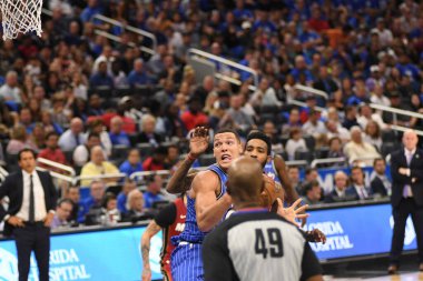 Orlando Magic 17 Ekim 2018 'de Orlando Florida' daki Amway Center 'da Miami Heat' i sunar..