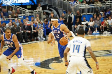 Orlando Magic 27 Aralık 2019 Cuma günü Orlando, Florida 'daki Amway Arena' da Philadelphia 76ers 'a ev sahipliği yapıyor..