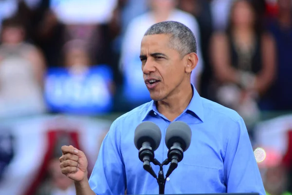 Prezydent Barack Obama Przemawia Wiecu Kampanii Stadionie Osceola Heritage Park — Zdjęcie stockowe