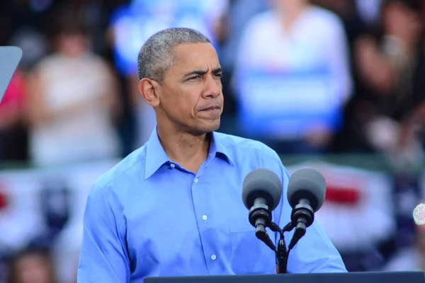 Président Barack Obama Prend Parole Lors Rassemblement Campagne Stade Osceola — Photo