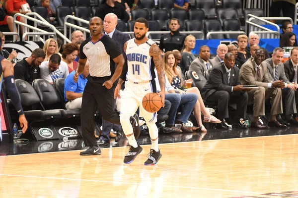 Orlando Magic 10 Ekim 2018 tarihinde Orlando Florda 'daki Amway Center' da Memphis Grizzilies 'e ev sahipliği yaptı.. 