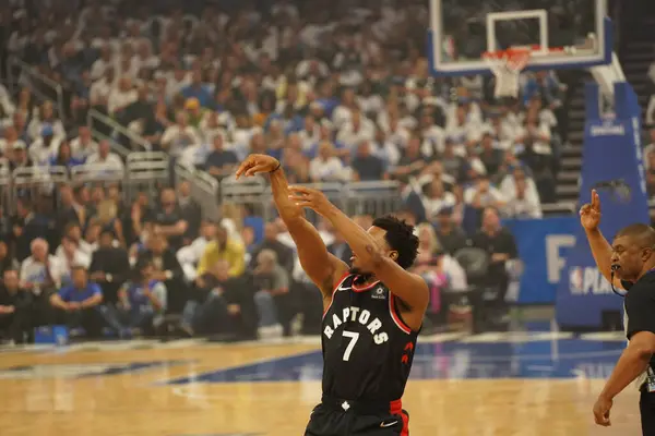 Orlando Magic Hospeda Toronto Rapters Durante Playoff Nba Amway Arena — Fotografia de Stock