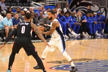 Orlando Magic 25 Ekim 2018 'de Orlando Florida' daki Amway Center 'da Portland Trail Blazers' ı sunar..  