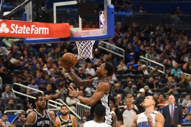 Orlando Magic, 19 Aralık 2018 tarihinde Orlando Florida 'daki Amway Center' da San Antonio Spurs 'a ev sahipliği yapmaktadır.. 