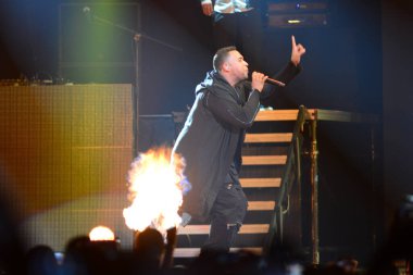 Baba Yankee ve Don Omar 7 Ağustos 2016 'da Orlando Florida' daki Amway Center 'da konser verdiler..  