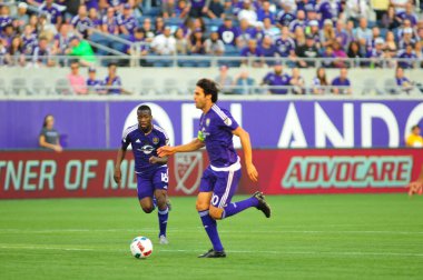Orlando City SC, 6 Mayıs 2016 'da Orlando Florida' daki Dünya Kampı Stadyumu 'nda New York Red Bulls' a ev sahipliği yaptı.. 
