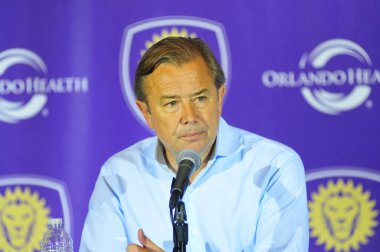 Orlando City SC, 8 Mayıs 2015 'te Florida' daki Kamp Dünyası Stadyumu 'nda Los Angeles Galaksisi' ne ev sahipliği yaptı.. 